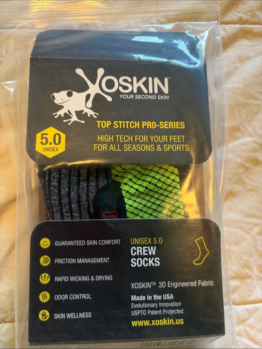 Skin Unisex Crew Socks - Black & Neon Green
